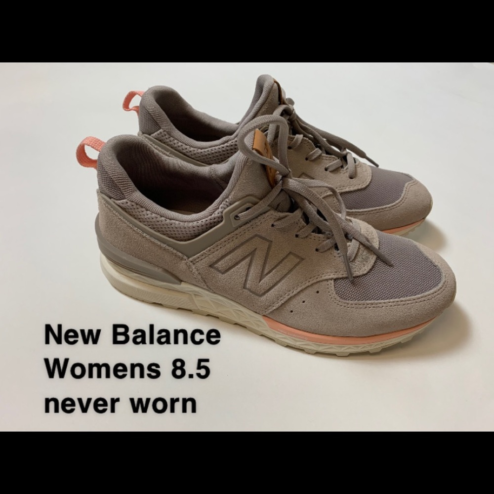 Women's New Balance 574 Sport